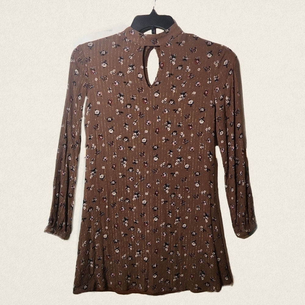 XS Chelsea & Violet Long Sleeve Floral Mini Dress